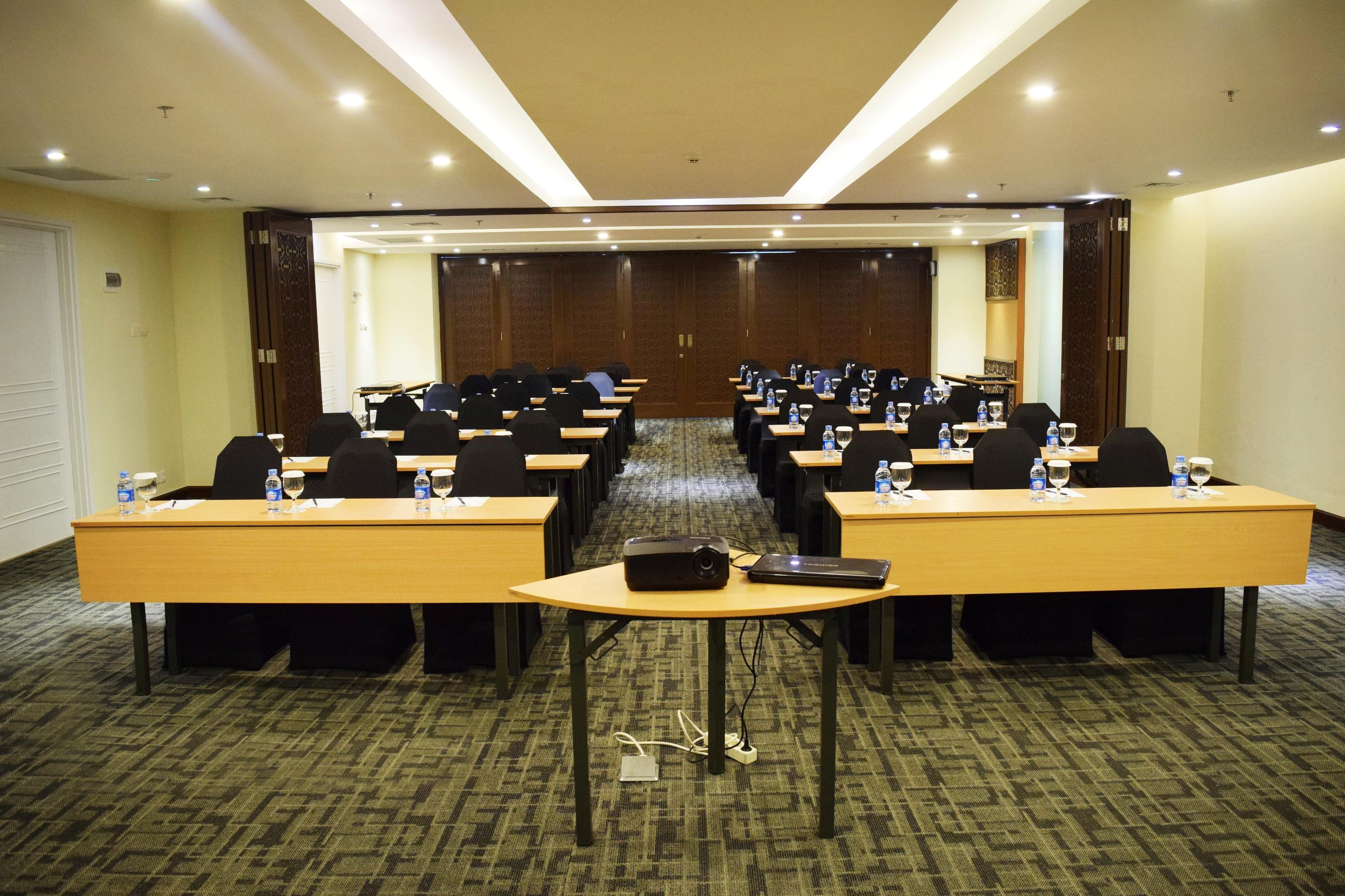 Swiss-Belhotel Lampung Bandar Lampung Kültér fotó